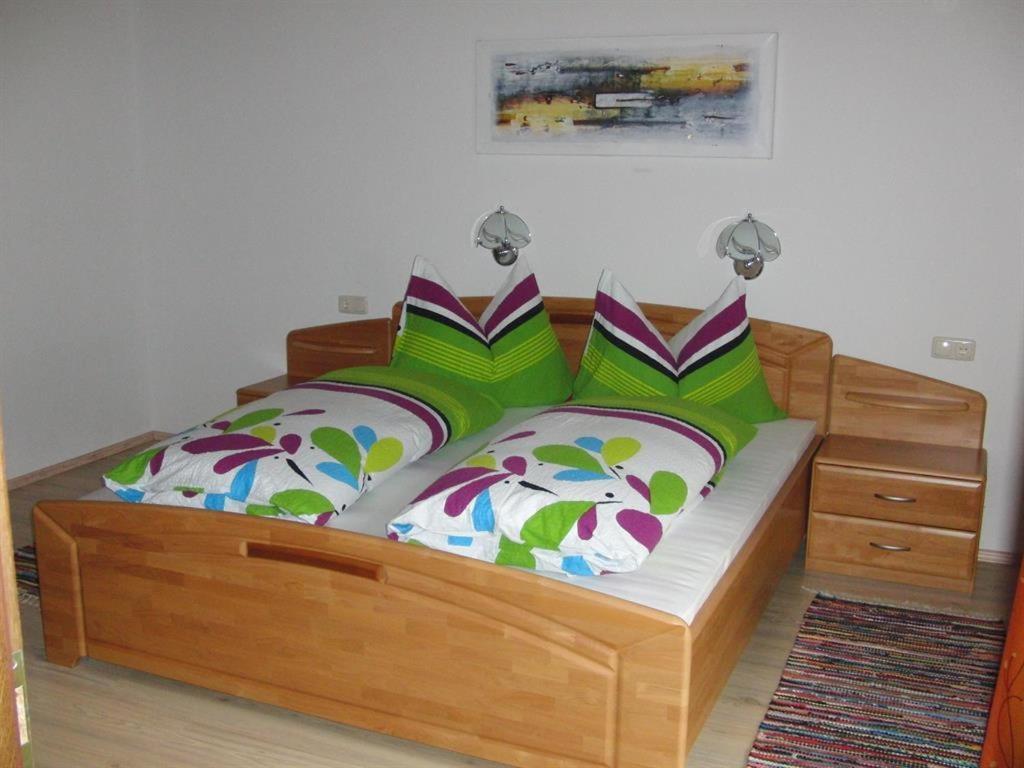 Villa Haus Laerchenhof à Holzgau Extérieur photo